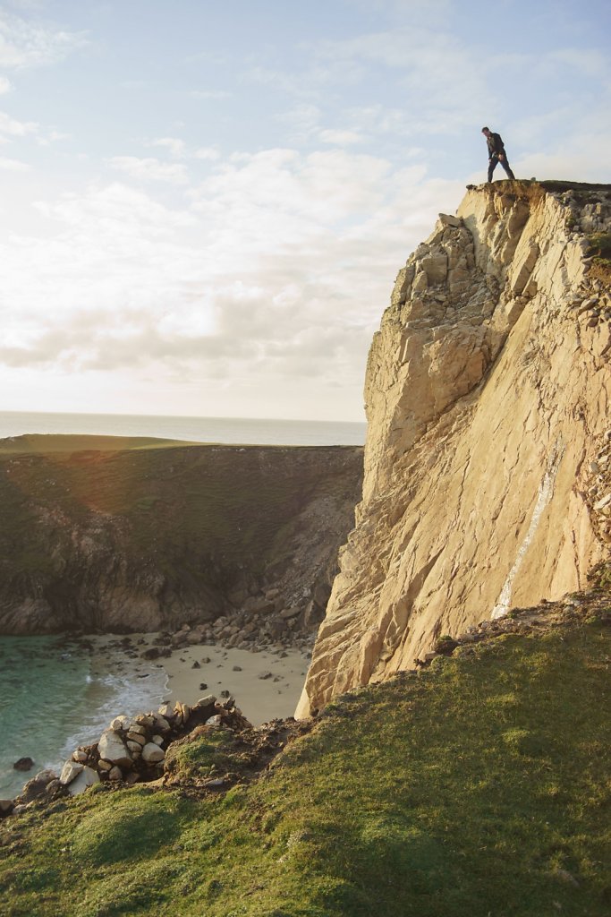 cliffs-at-mangurstadh.jpg