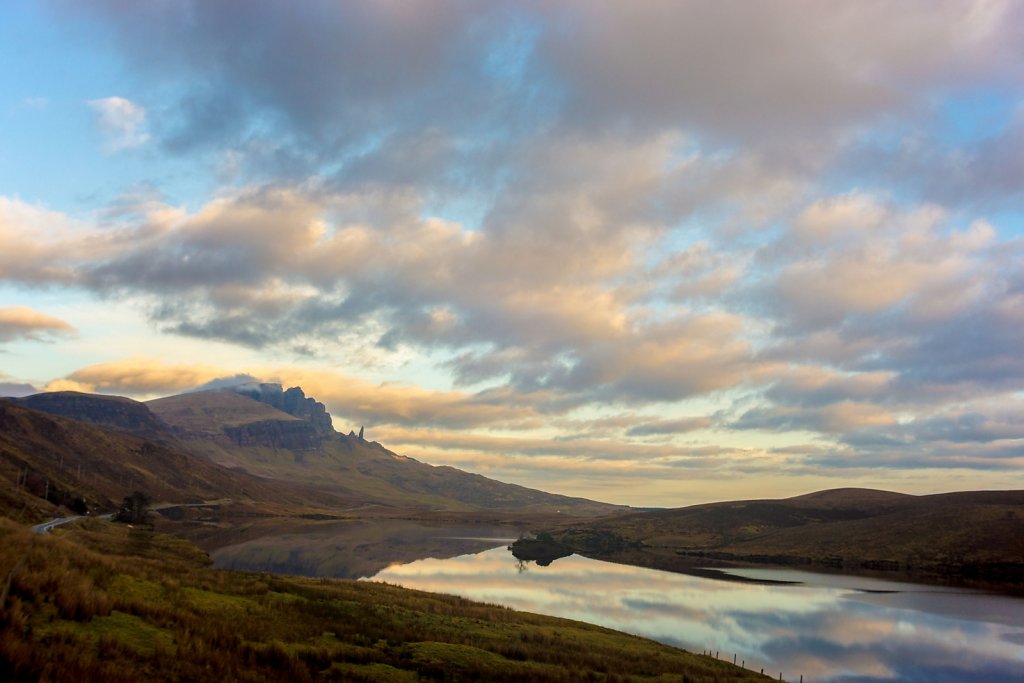 Loch Leathan and the Quirang